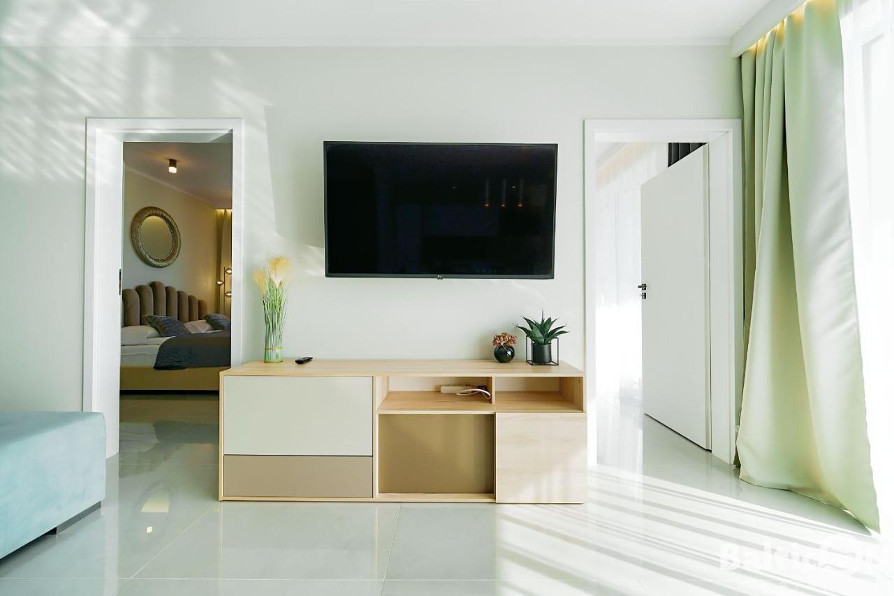 Apartamenty Balticon Westin House -Luksusowy 70M2 , Basen Pool, Sauna, Parking Inklusive 코워브제크 외부 사진