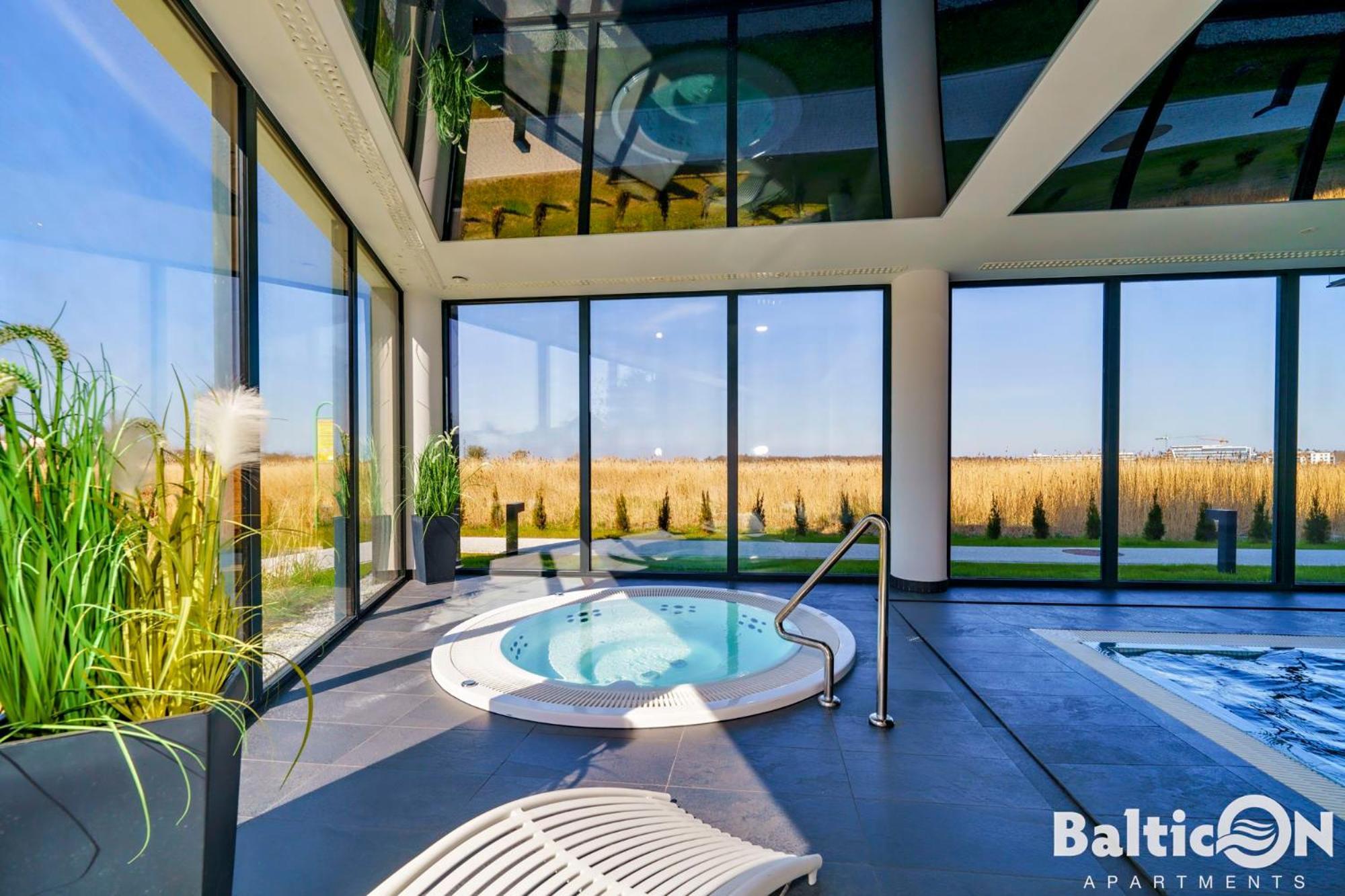 Apartamenty Balticon Westin House -Luksusowy 70M2 , Basen Pool, Sauna, Parking Inklusive 코워브제크 외부 사진