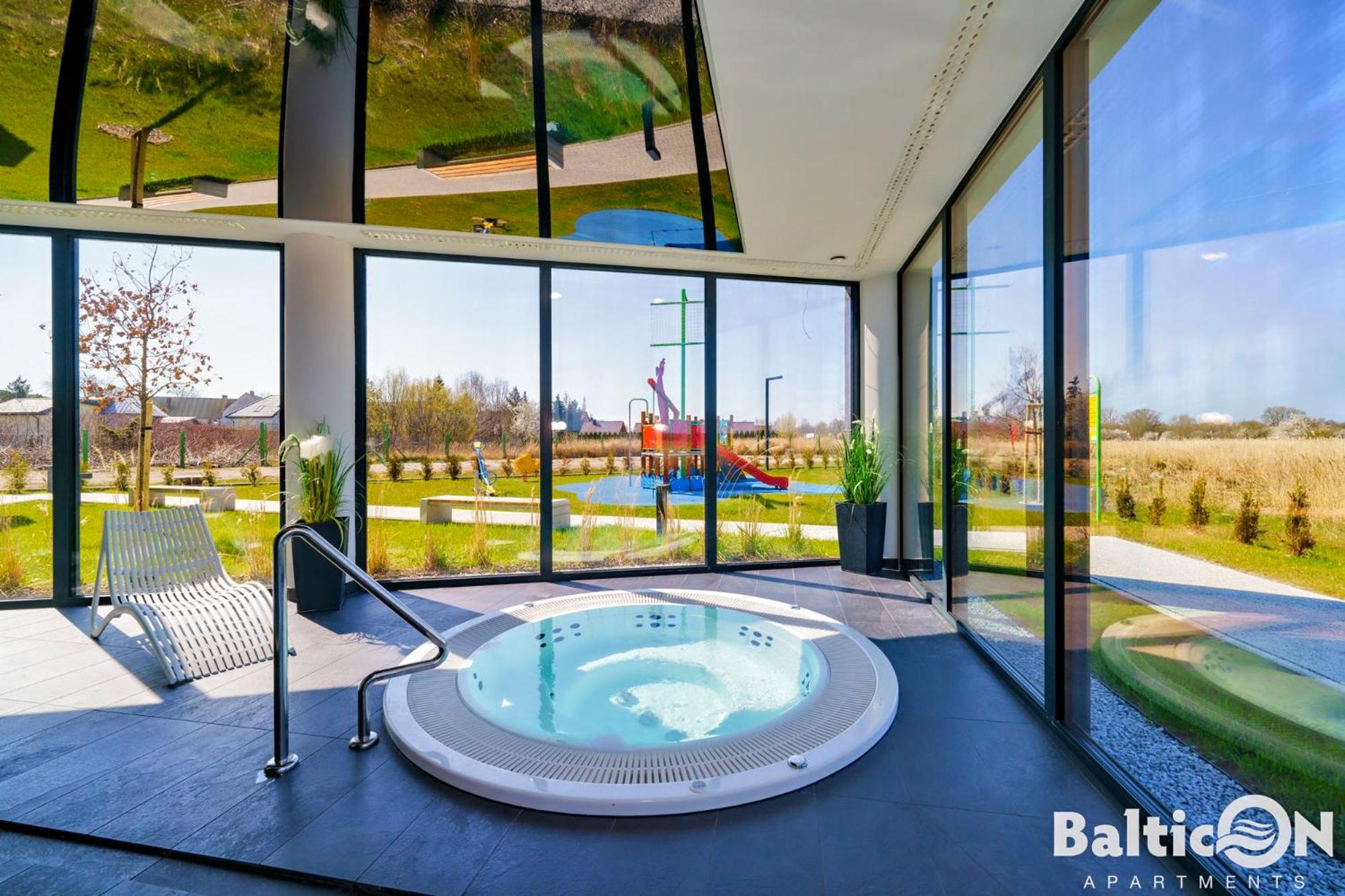 Apartamenty Balticon Westin House -Luksusowy 70M2 , Basen Pool, Sauna, Parking Inklusive 코워브제크 외부 사진